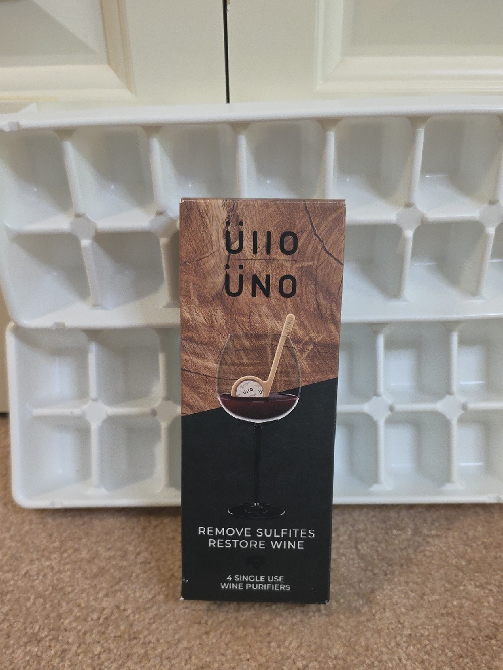 UNO 3 Wine Purifiers And 2 Ice Trays